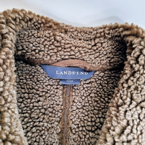 Landsend brand "The Sherpa in Chocolate" Sherpa lined bomber jacket. - Picture 8 of 8